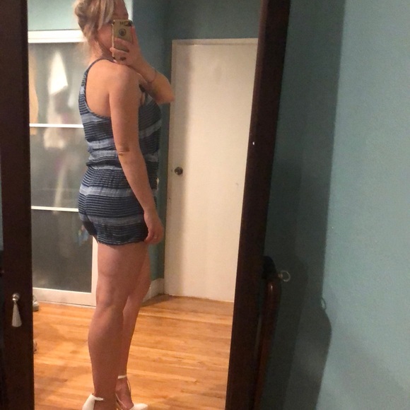 Racer back shorts romper - Picture 3 of 7